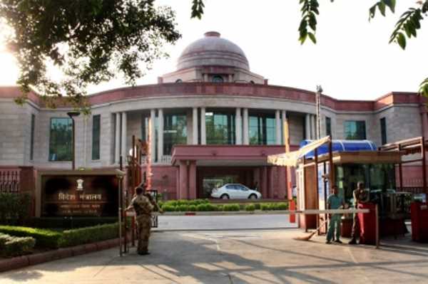 भारत ने पाकिस्तान से कहा, सिख व्यापारियों की हत्या पर कार्रवाई करें भारत ने पाकिस्तान से कहा, सिख व्यापारियों की हत्या पर कार्रवाई करें